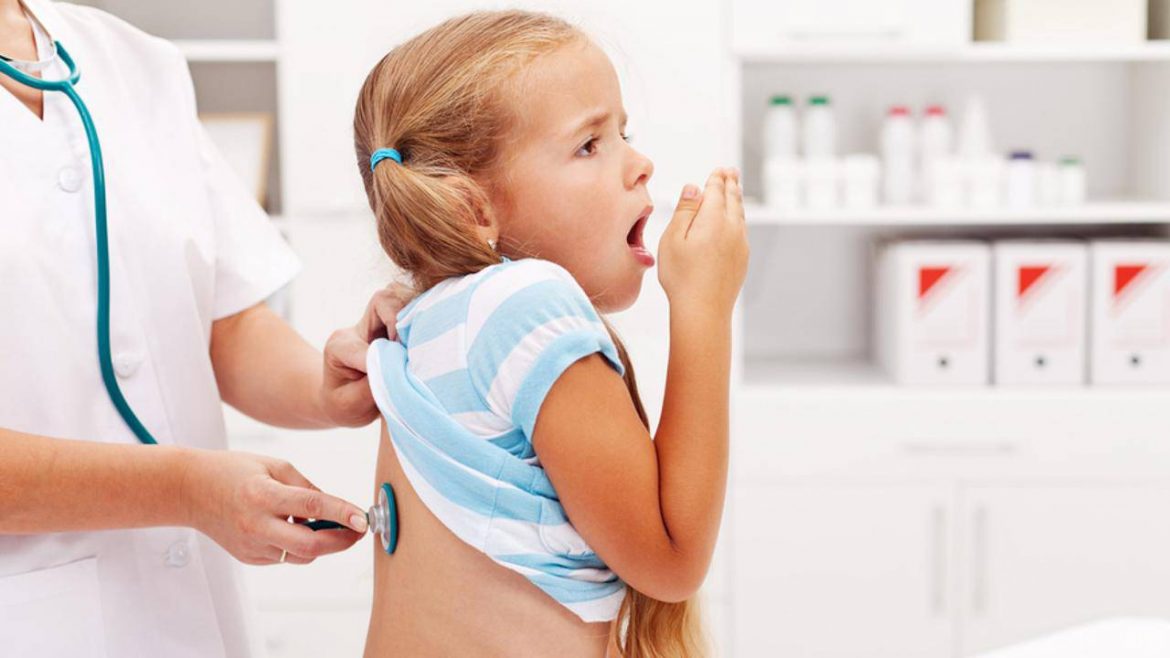 Cần có chế độ dinh dưỡng hợp lý cho trẻ bị viêm phổi