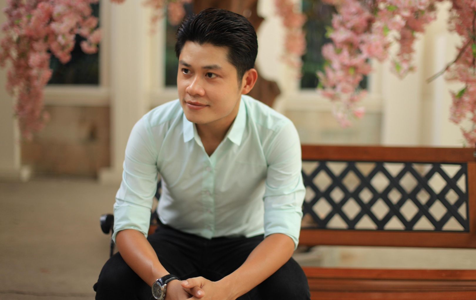 Nhạc sĩ Nguyễn Văn Chung vừa ra mắt ca khúc "Mong sao hết dịch"