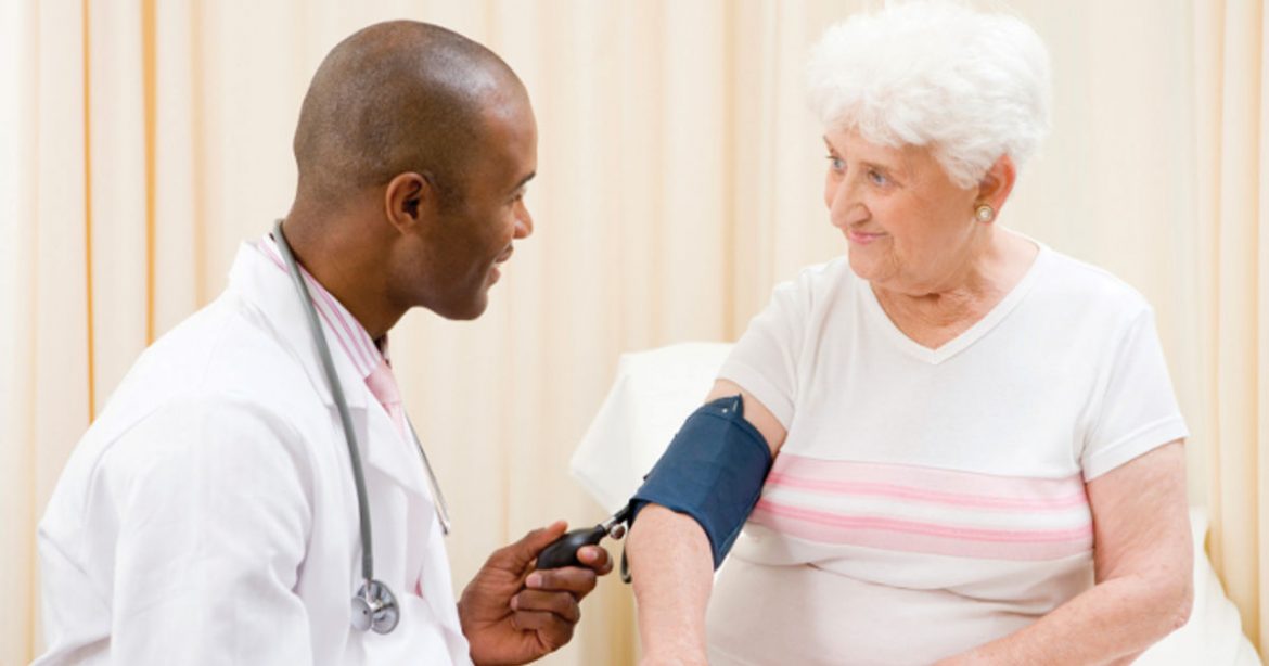Nhận biết những triệu chứng và cách phòng tránh bệnh cao huyết áp