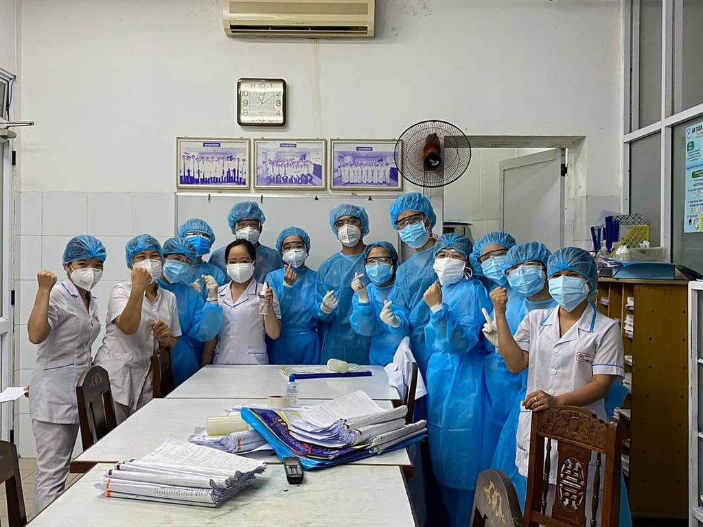 Đội ngũ y bác sĩ sẵn sàng chiến đấu với dịch bệnh Covid-19